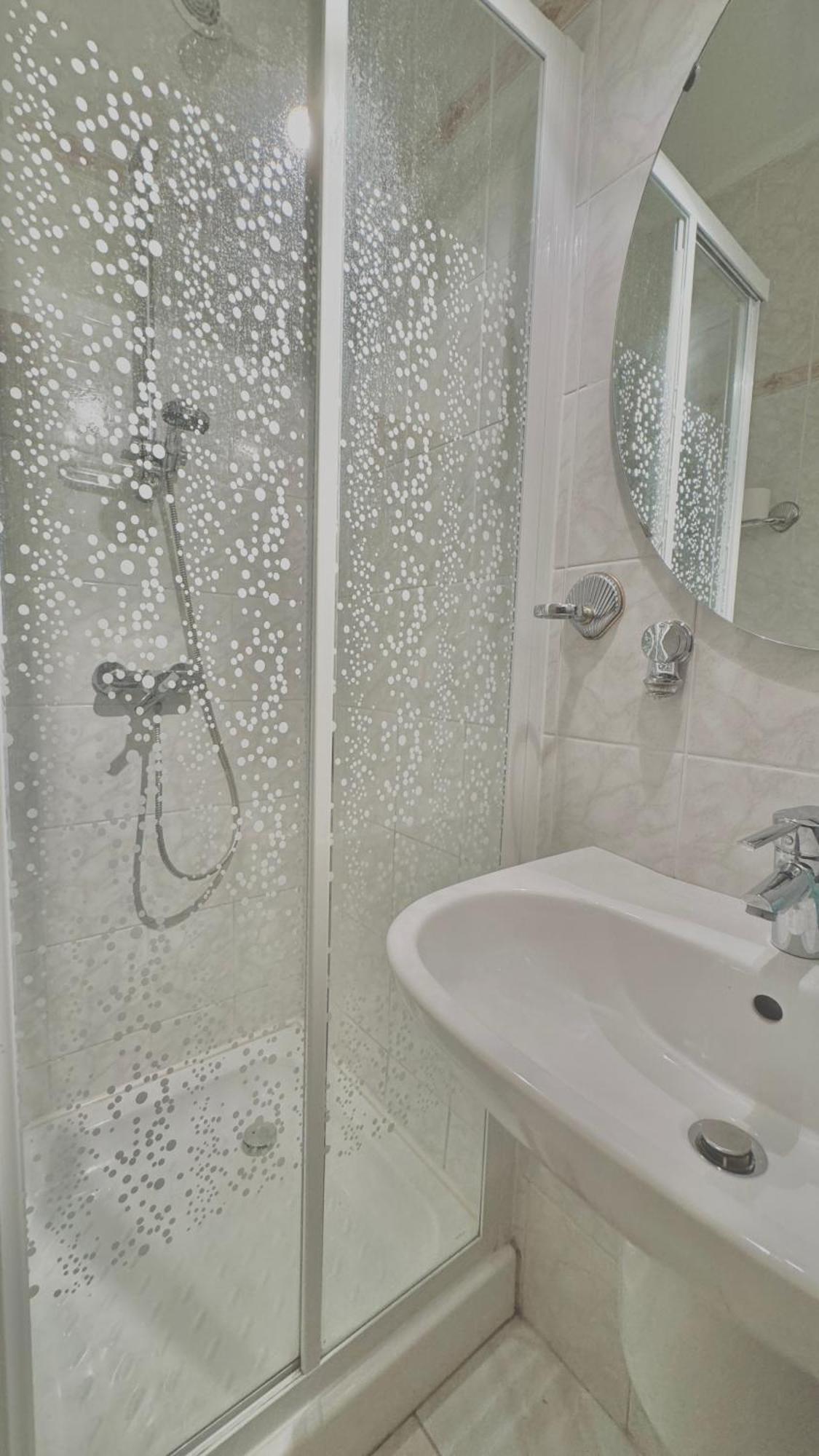 5 Haloszobas Wellness Vip House - Privat Medence Siófok Zewnętrze zdjęcie