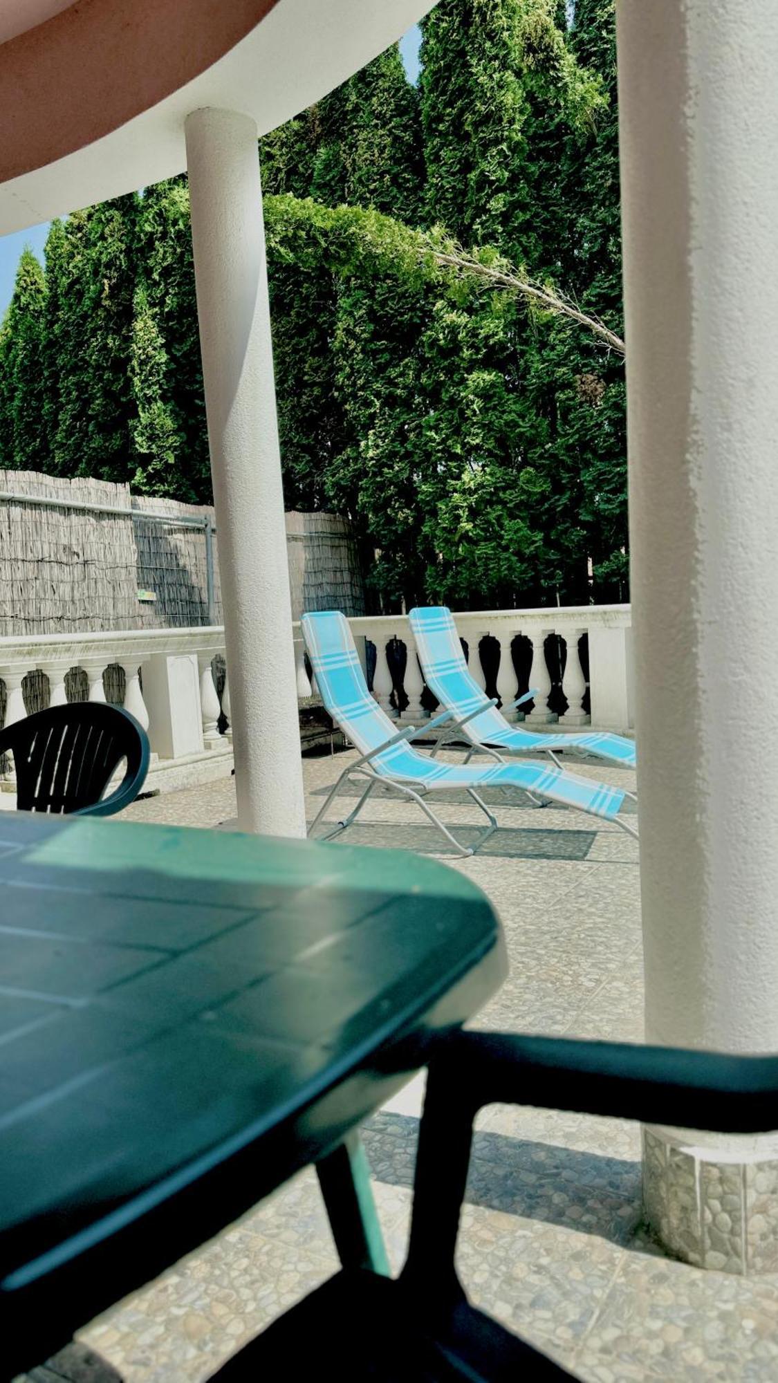 5 Haloszobas Wellness Vip House - Privat Medence Siófok Zewnętrze zdjęcie